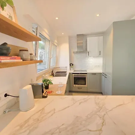 Premium 2 Bedroom With Balcony And Parking-rol2 Daire *