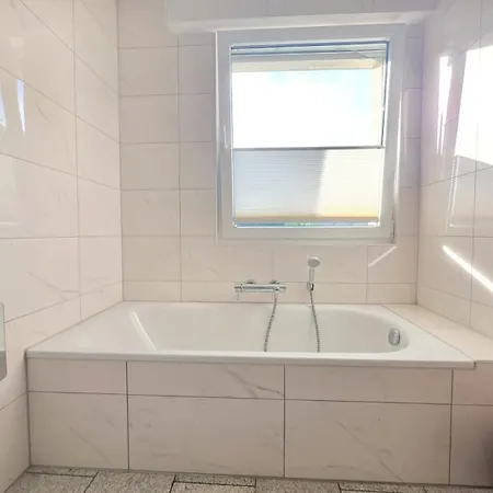 Appartement Premium 2 Bedroom With Balcony And Parking-rol2